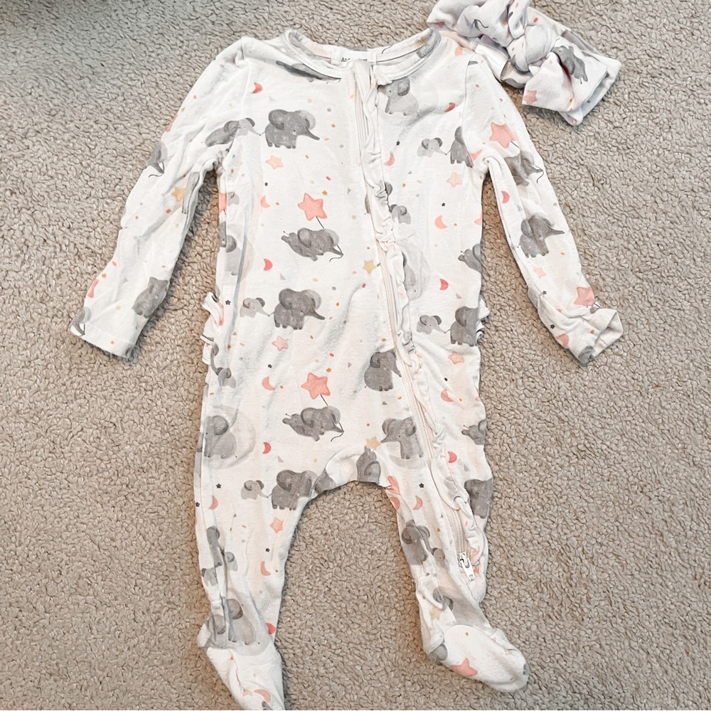 Angel Dear Baby Girl Elephant Print Footie with matching bow 0-3MO